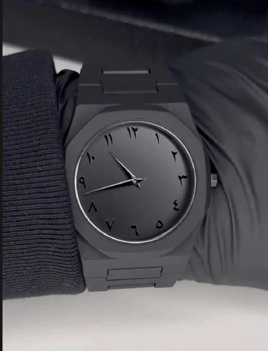 Black Aura Watch – Premium All-Black Minimalist Luxury Timepiece