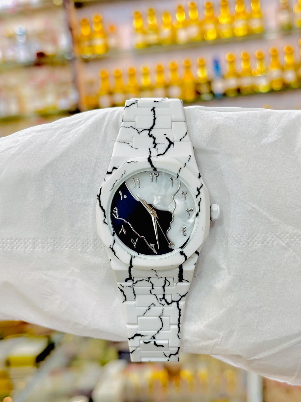 Arabic Aura White Tiger Pattern Unisex Fashion Wrist Watch